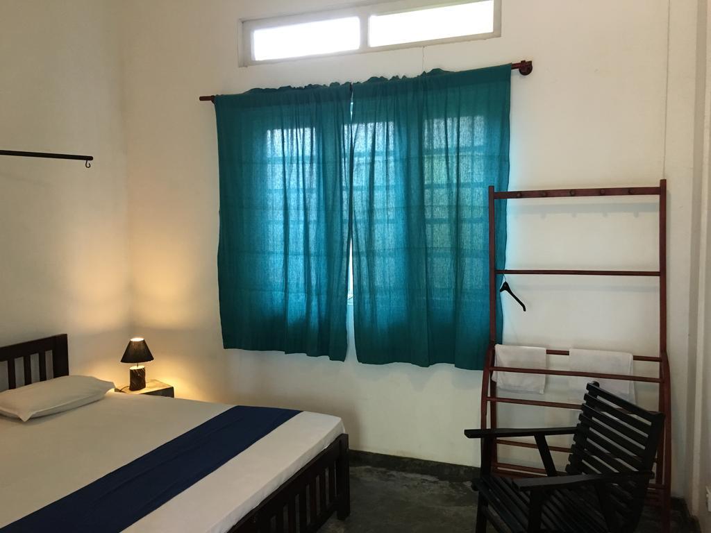 Colombo Beach Hostel 마운트 라비니아 외부 사진