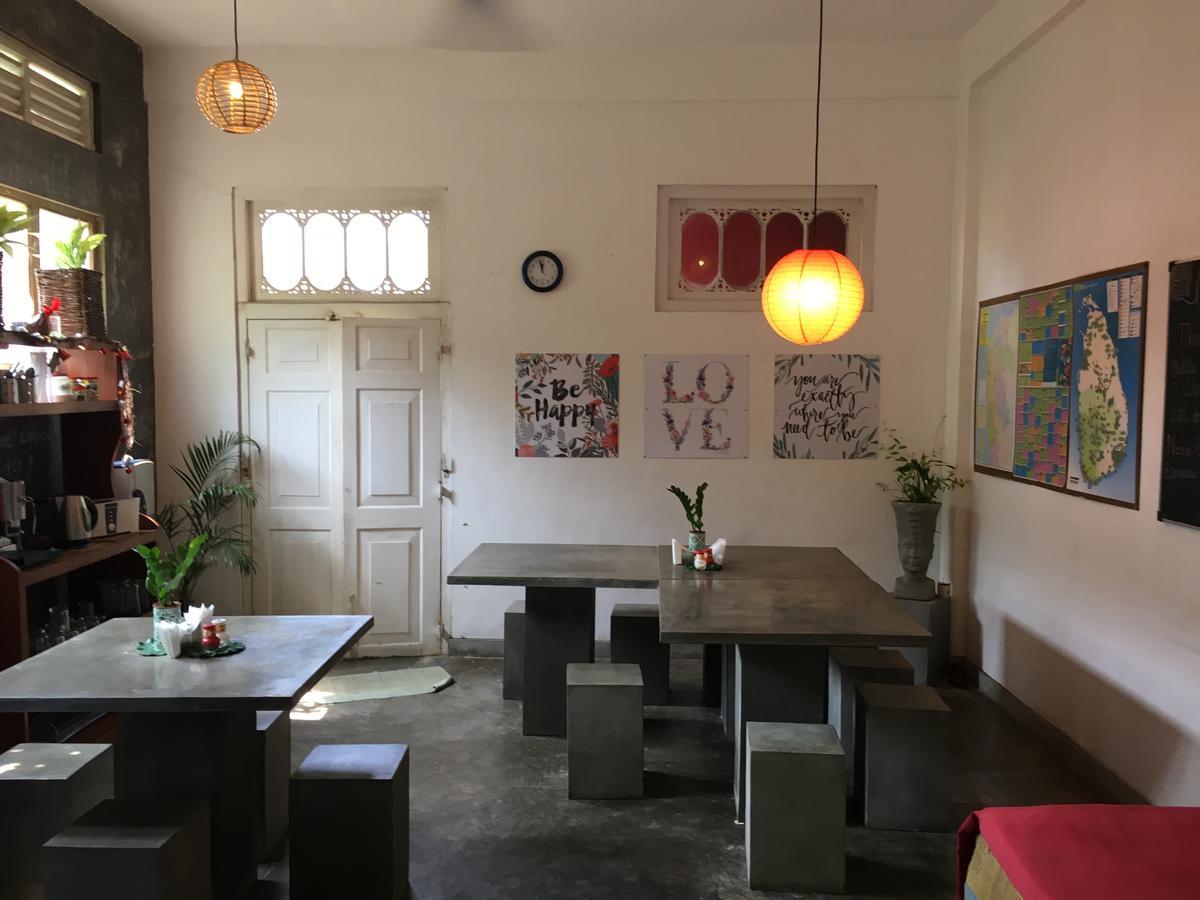 Colombo Beach Hostel 마운트 라비니아 외부 사진