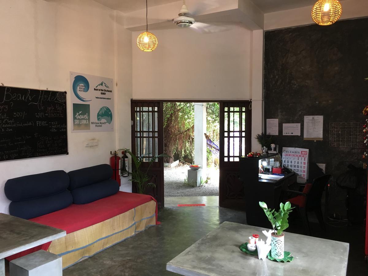 Colombo Beach Hostel 마운트 라비니아 외부 사진